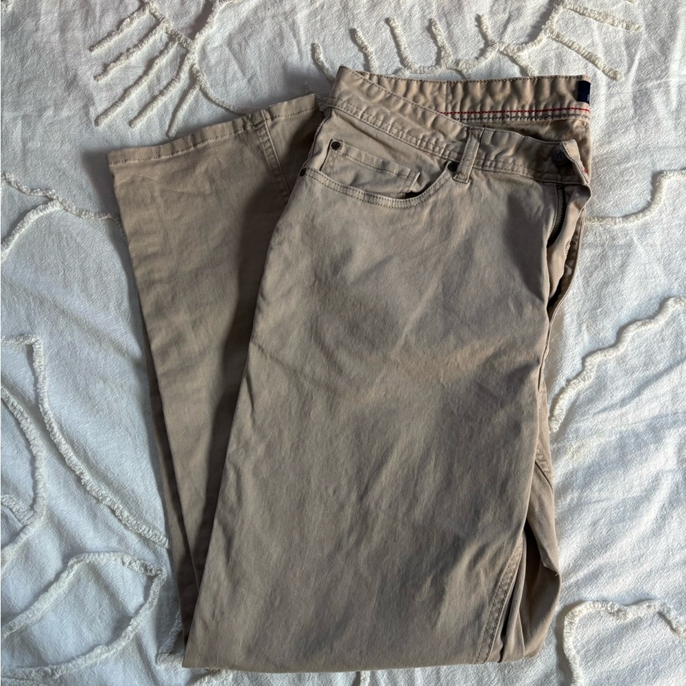 RAINFOREST Beige Casual Trousers